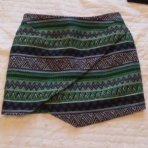 Skirt tribal